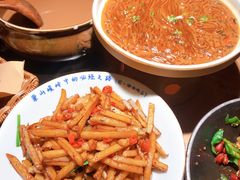 阿婆烧的手工苕粉-吃饭皇帝大(解放西路店)