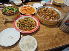 -佬缸炮江湖川菜(玉林店)