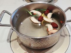 -呷哺呷哺(虹口赤峰路店)