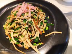 黑豆芽捞鸡蛋干-大蓉和(一品天下店)