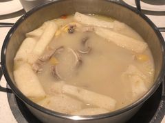 竹荪猪肚鸡-煲王粤菜餐厅(中侨中心店)