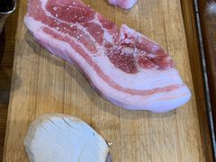 厚切五花肉-唯成•韩国炭火烤肉 유성고기