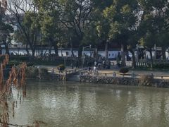 -汇龙潭