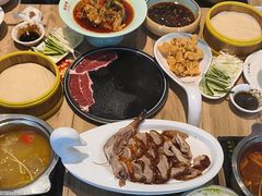 -龙聚德北京烤鸭(沙坪坝华宇A馆店)