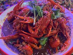 -海盗船. 龙虾烧烤. 酒馆