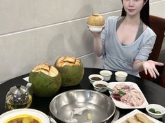 -肥佬椰子鸡(文锦渡店)