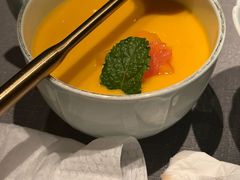 -左庭右院鲜牛肉火锅黑金店(陆家嘴中心店)