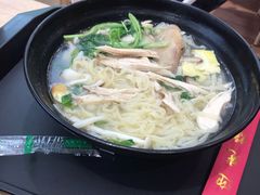 手撕老鸡面-好麺世家海鲜面馆(新建中路店)