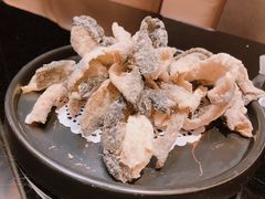炸鱼皮-官也街澳门火锅(新源里店)