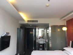 -如家云上四季连锁酒店(昆明东风广场地铁站店)