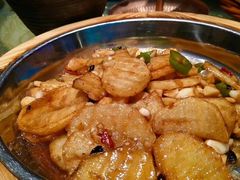 -洞庭土菜小炒馆(易发广场店)