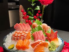 -蟹犇•帝王蟹雪蟹(陆家嘴店)