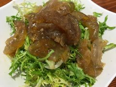 -赶海部落海鲜城(海阳路店)