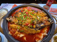 -鸣记脆皮烤鱼·海鲜烤鱼(三八广场店)