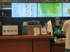 -星巴克(上海虹桥新天地二店)
