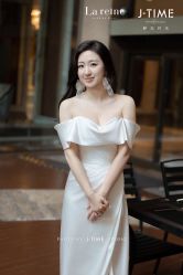 点击看大图 -拉瑞娜LaReine婚纱礼服高级定制