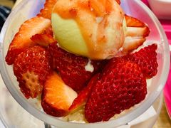 -满记甜品(巴黎春天宝山店)