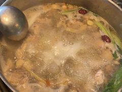 -一席地·本地鸡窝·杭帮鸡火锅(萧山银隆百货店)