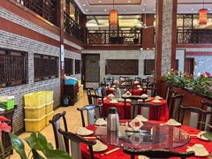 -侬佳蒸菜馆(听潮店)