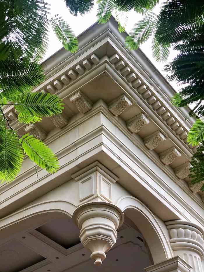 小东海吉庆广场-"离我上班的地方很近,环境很好,建筑属于欧.