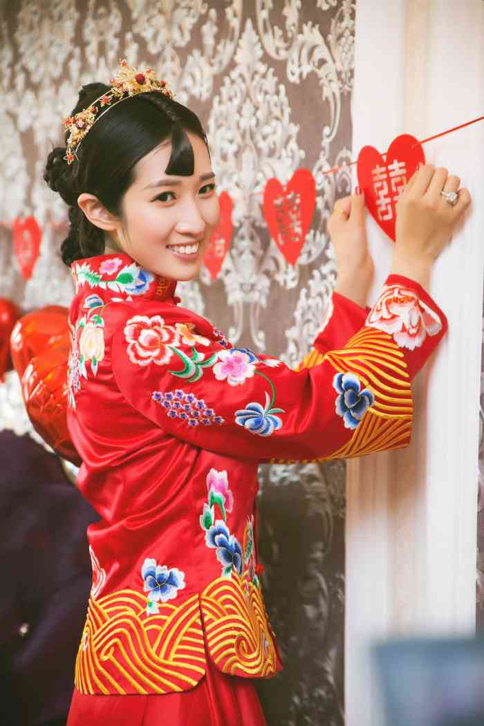 veilcy文馨美学彩妆造型·婚纱礼服-"来店里试了妆和婚纱,很幸运赶上