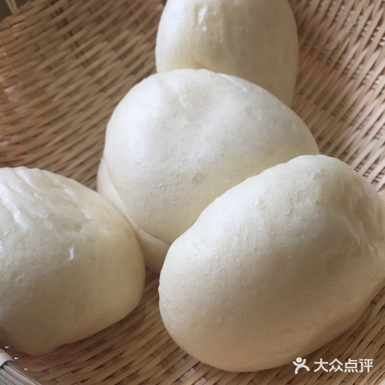 伊甸园龙潭饭店(春江景苑龙祥园北)
