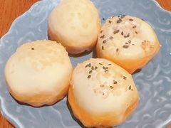 招牌霸王大虾生煎-鑫震源·苏式大虾生煎(山塘街店)