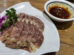 卤水牛腱-清真·玛丽亚新疆菜主题餐厅(浙江中路店)