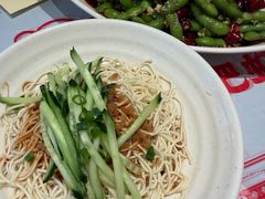 -肥肥虾庄·金牌油焖大虾(汉口城市广场店)