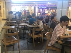 大堂-星巴克(广州中华广场B1层店)