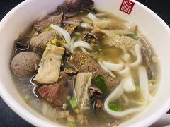 -潮镇老尾牛杂(环城西路店)