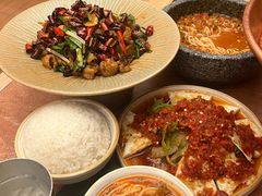 -浩海火燒雲傣家菜(芮欧百货店)