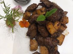 果味小牛肉-南京悦客假日酒店