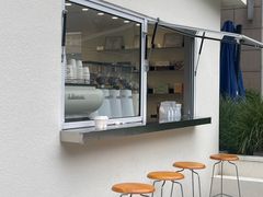 -HUGS coffee(东区店)