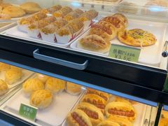 -皇朝西饼(建设店)
