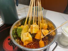 -黄记煌三汁焖锅(新佳丽江汉路店)