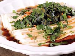 皮蛋豆腐-虹海圣肉饼店家常菜馆