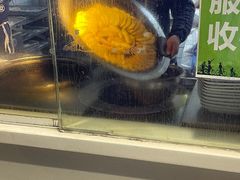 -老新隆牛肉锅贴(新街口店)