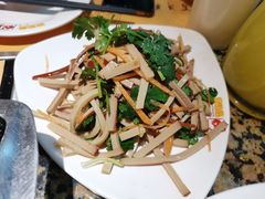 -黄记煌三汁焖锅(渝北金港国际店)
