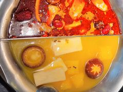 双拼鸳鸯锅-湊湊火锅·茶憩(上海合生汇店)