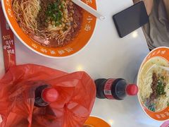 -程胖娃重庆小面(嘉禾金铂店)