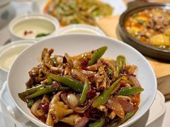 -嫩芽 ·地道重庆菜(十八梯露台夜景店)