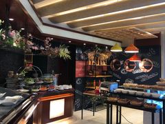 自助取餐区-君来湖滨饭店·玫瑰园