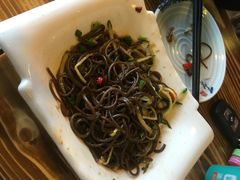 自贡盐帮菜·玩辣主题餐厅(樱花园西街店)-自贡盐帮菜·玩辣餐厅(樱花园西街店)
