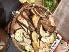 -芸鲜季·云南野生菌餐厅· 云南风物味研社(闵行店)