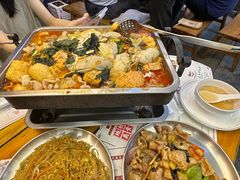 -后街佬·炭火鲜鱼杂(南城店)