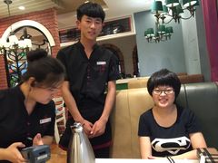 iphone_upload_pic-闫府私房菜(经四路万达店)