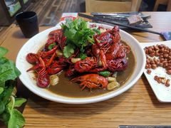 -陆记牛庄·碳锅龙虾烧烤(爱上花园店)