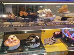 -DQ·蛋糕·冰淇淋(融创茂店)