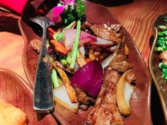 藏族香炒牛肉-花马天堂云南餐厅 Lost Heaven(高邮路店)